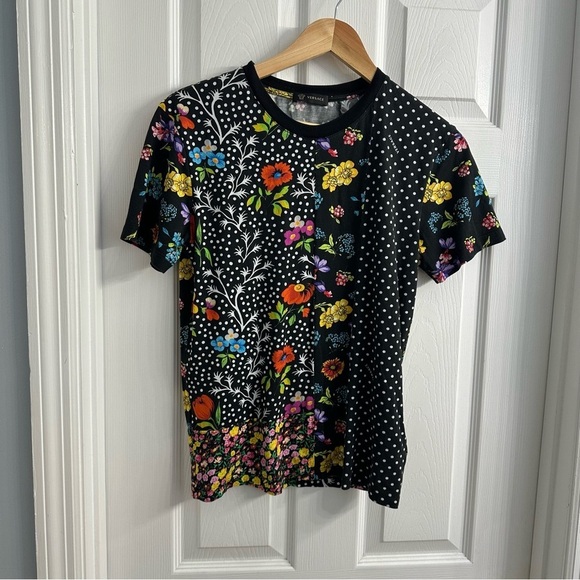 Versace T-Shirt Short Sleeve Unisex Floral Black Designer Size Extra Small - Picture 3 of 8